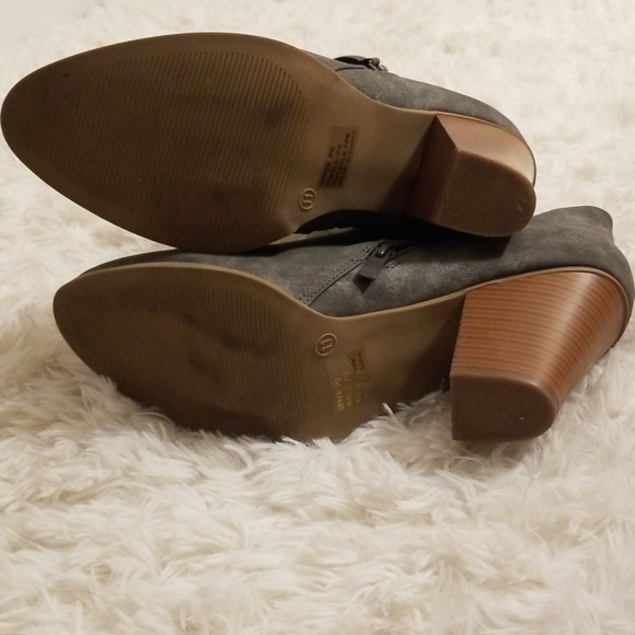 Gray booties just for you! - Picture 4 of 5